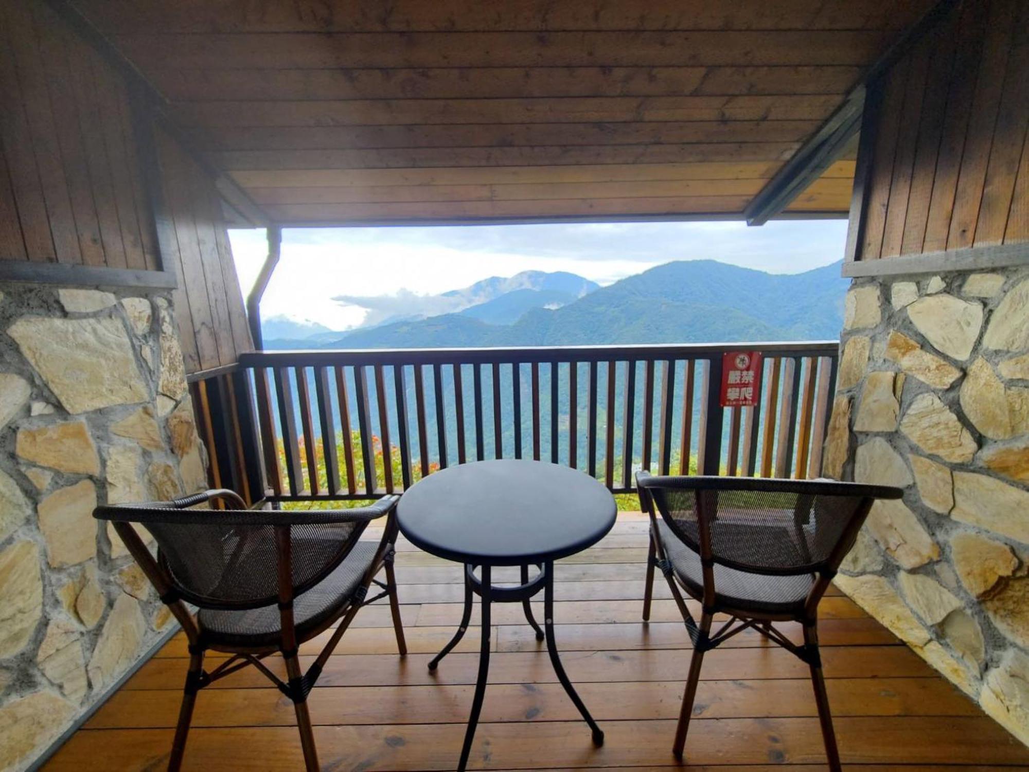 Top Cloud Villa Ренай Экстерьер фото